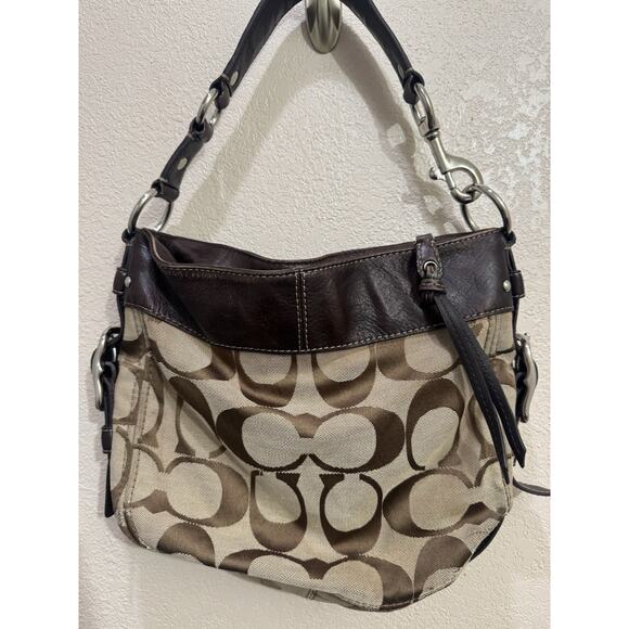 Coach Shoulder Brown Signature Bag Purple Lining - Picture 1 of 13